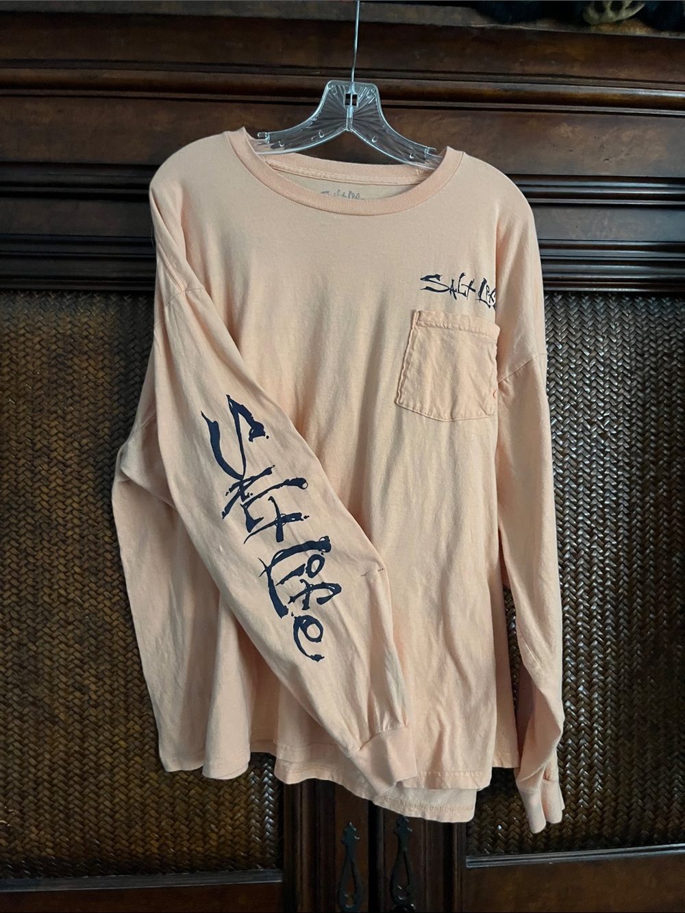 Salt Life Men’s Long Sleeve Pocket Tee -  Peach